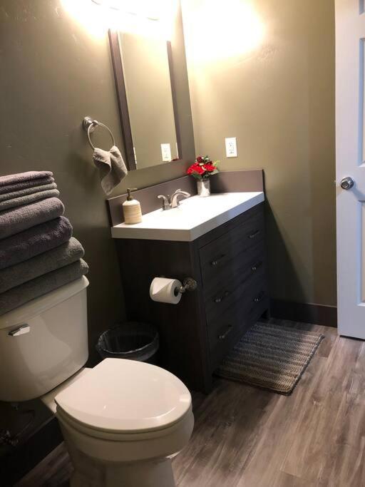Parkway Yellowstone Guest House Room #2 Gardiner Exterior foto